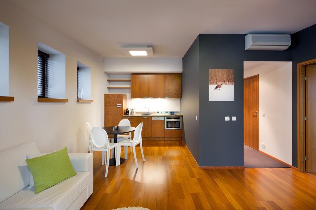 Gmp Clubhotel Apartments Отепяе Номер фото