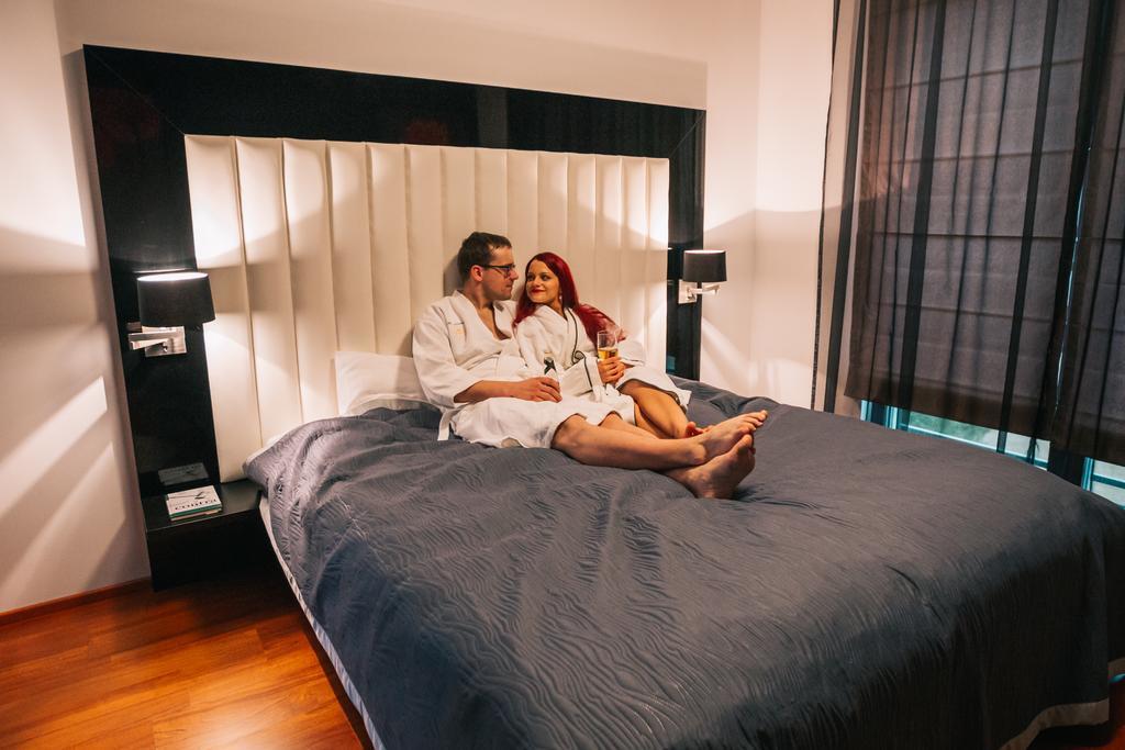 Gmp Clubhotel Apartments Отепяе Екстер'єр фото